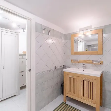 Appartement Guesthost - Getaway! Mm Principe Roomy Flat